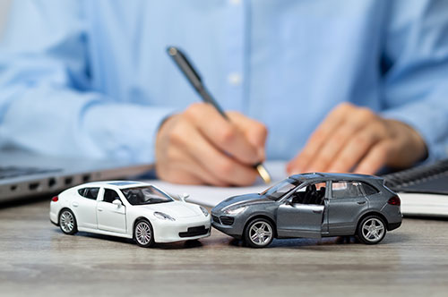 弁護士費用特約なしでも交通事故被害者は弁護士に相談すべき理由