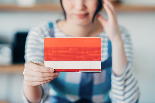 離婚時の財産分与で妻の貯金は分割対象になる？ 権利を守る交渉方法