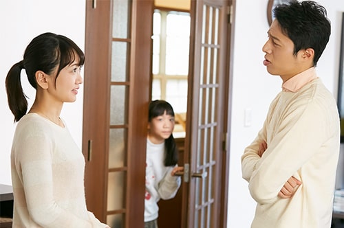 離婚時に無職だと親権は取れない？ 親権を取るためのポイント