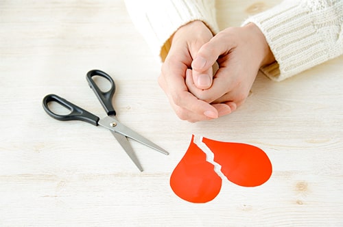 離婚を切り出すタイミングは？ やっておくべき準備と注意点