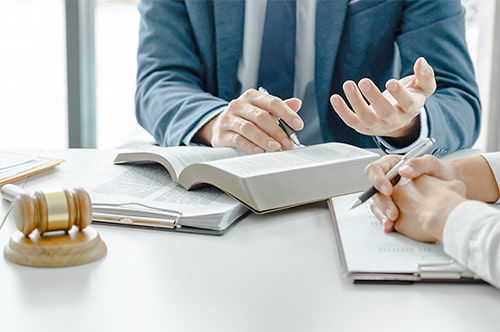 示談交渉の進め方｜注意点や弁護士に相談するメリット