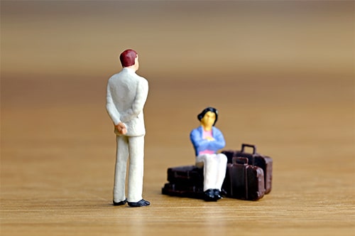 転勤を理由に離婚できる？ 離婚の流れや弁護士に相談するメリッ...