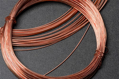 金属窃盗の関与で問われる罪は？ 盗品買い取りで逮捕された後の対応