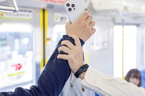 盗撮で任意同行を求められたら拒否は可能？ 出頭や逮捕との違い