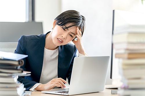 残業前提の業務量は違法？ 労働者が主張できる権利と対処法