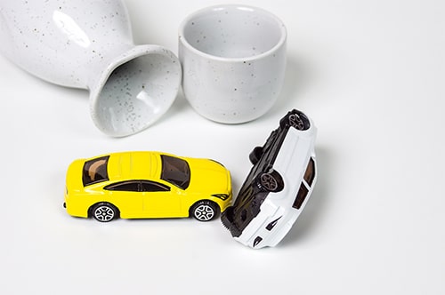 飲酒運転の追突事故被害に遭ったら？ 対処法や慰謝料について解説