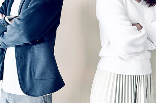 恋人の浮気が発覚！ 慰謝料の相場や弁護士に相談すべき理由