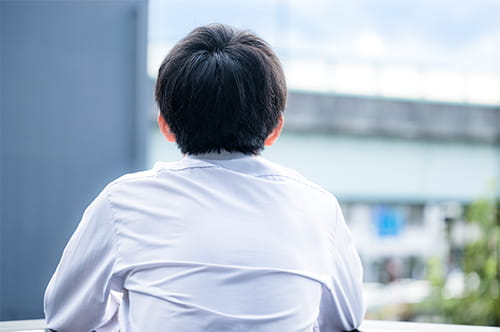 逮捕は何歳から？ 未成年の子が逮捕されたら保護者がすべきこと