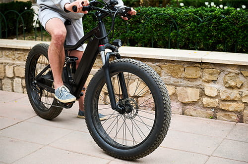 フル電動自転車は合法？ 違法となり逮捕されうる具体的なケースとは