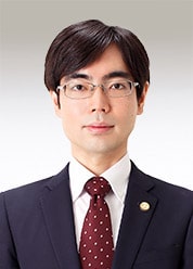 弁護士 永濱 佑一