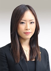 弁護士 出縄 絢