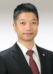 弁護士 東郷 圭助