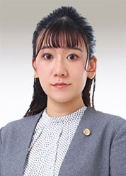 弁護士 安 瑛美子