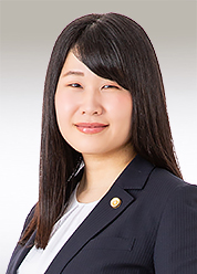 弁護士 佐野 瀬奈