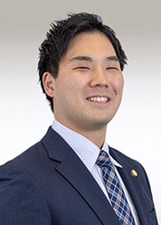 弁護士 山本 裕貴