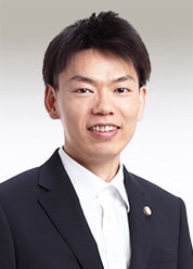 弁護士 小笠原 玄騎