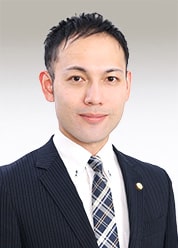 弁護士 中村 冬人