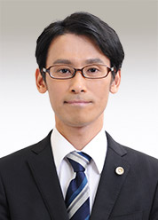 弁護士 小野 富雄