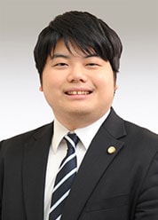 弁護士 篠田 礼応
