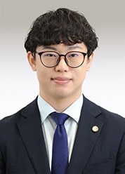 弁護士 松平 康汰