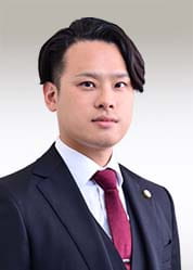 弁護士 岩佐 裕太