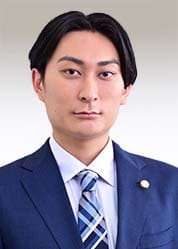 弁護士 川岸 遼