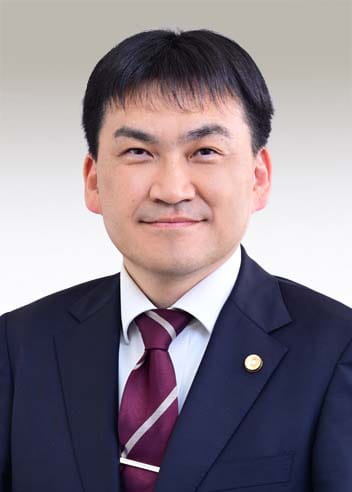 　浅田 哲臣