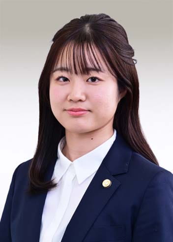 　森 彩奈