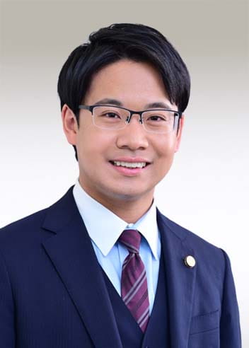 　山﨑 甲斐