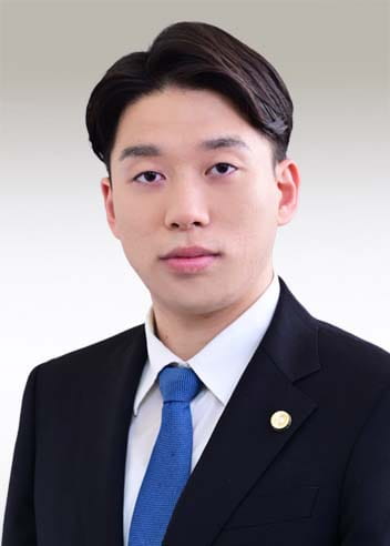 　田中 健太郎